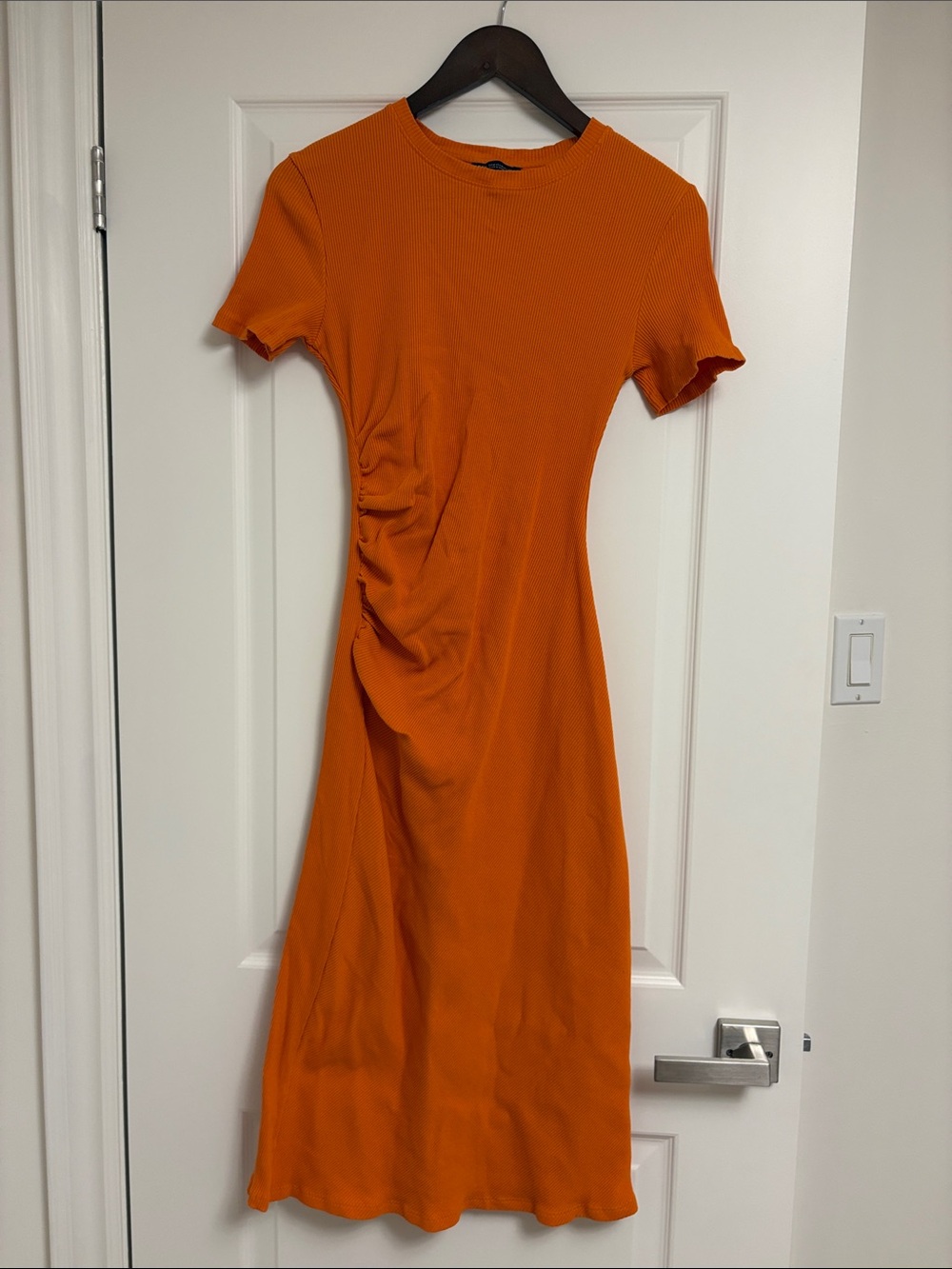 Zara Orange Short-Sleeve Ruched Midi Dress